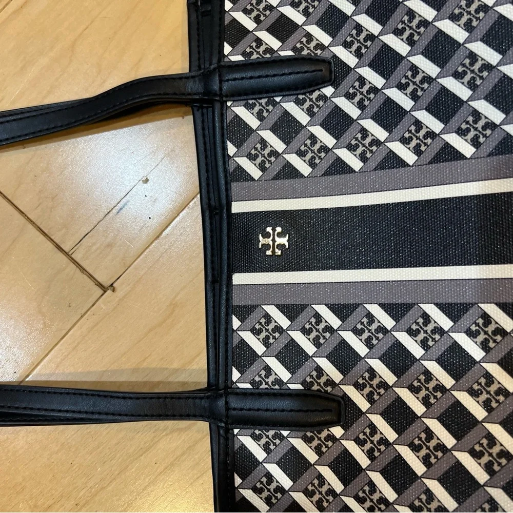 Tory Burch Black & White Geometric Logo Tote